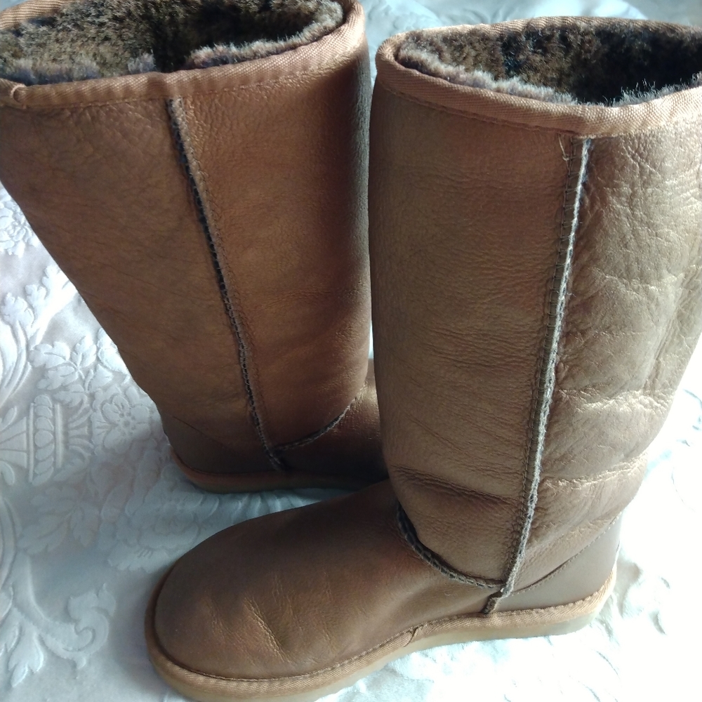 UGG golden/ocher tall boots